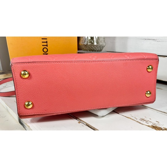 Louis Vuitton Monogram Empreinte Pont Neuf MM - Picture 7 of 13